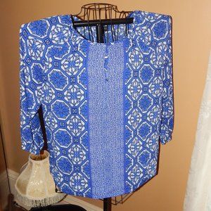 Ladies the Limited Blouse - Top - Shirt ~~ Size L~ Blue & Black